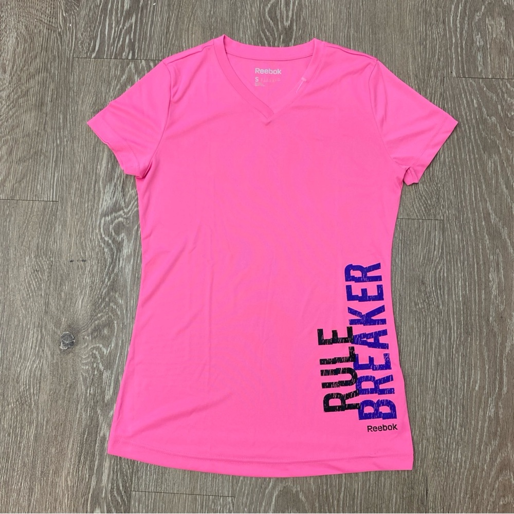Reebok Vivid Pink Graphic Tee Small